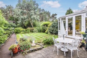 Photo 17- click for photo gallery